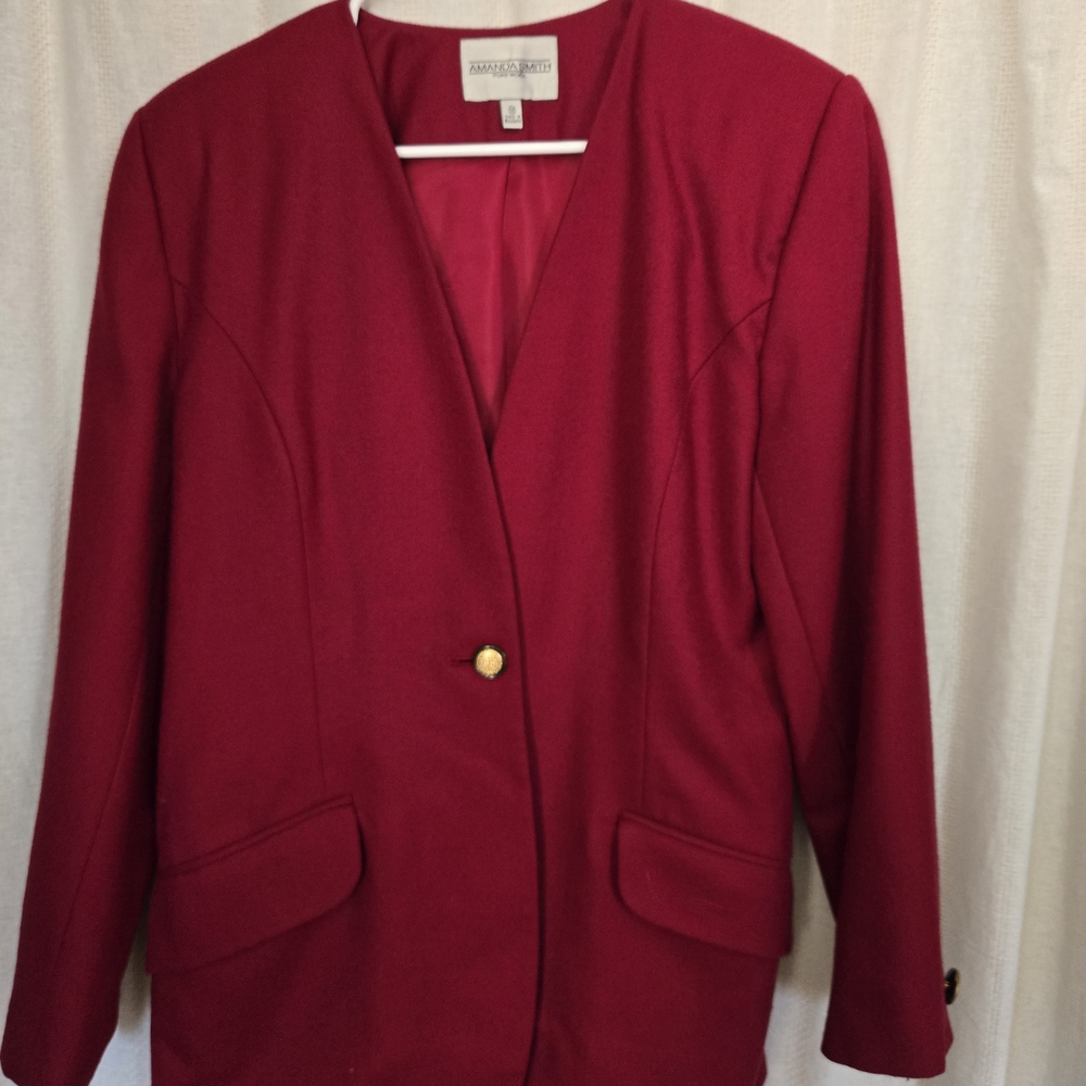 Amanda Smith Women's Wine Red Blazer